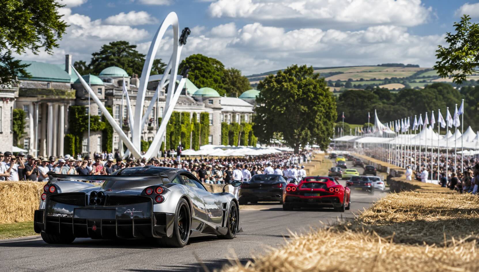 goodwood-revival-2026-travel-traffic-taxi-guide